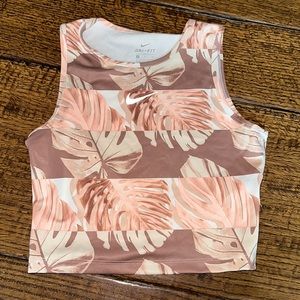 Nike Womens Top Small